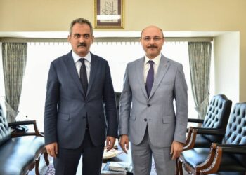 Genel Başkan Milli Eğitim Bakanı Mahmut Özer’i Ziyaret Etti.