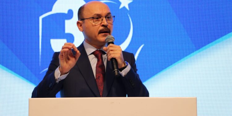 Çocuklarımızı Yetiştiren Öğretmenlerimize El Kaldırılamaz.