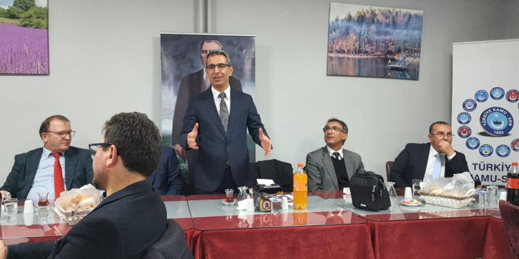 UZMAN VE BAŞÖĞRETMEN TAZMİNATLARI OCAK AYINDA YATIRILSIN!